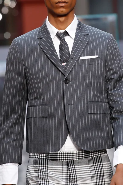 Look 66